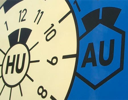 HU / AU im Haus